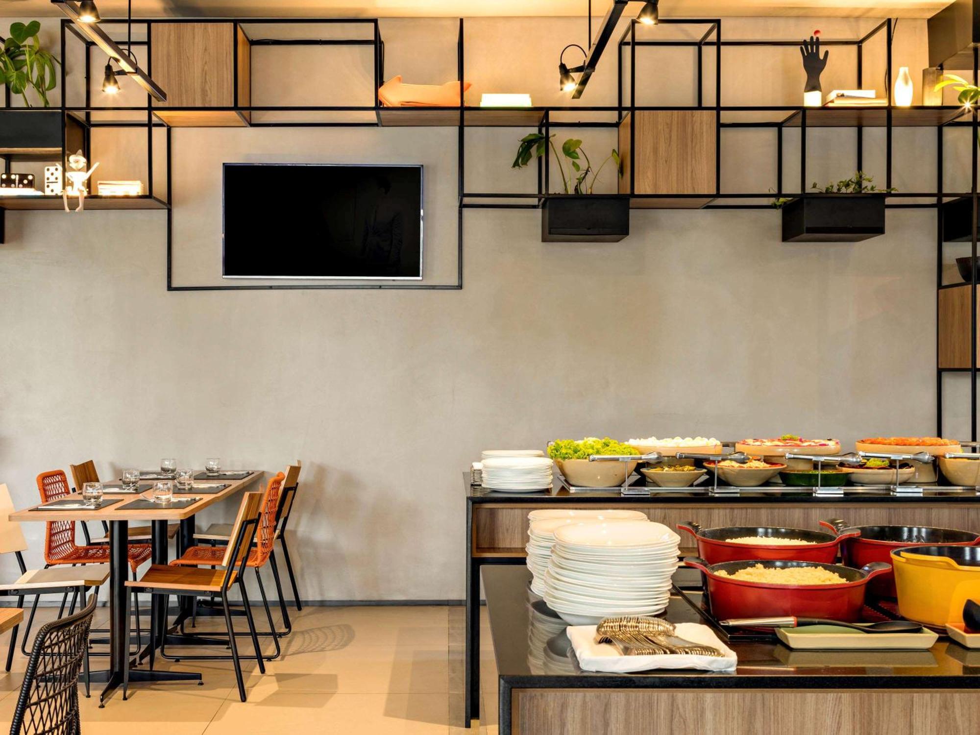 Ibis Sao Paulo Barra Funda Hotell Exteriör bild